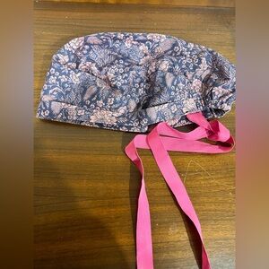 Floral Scrub Cap with Pink Ties and Buttons